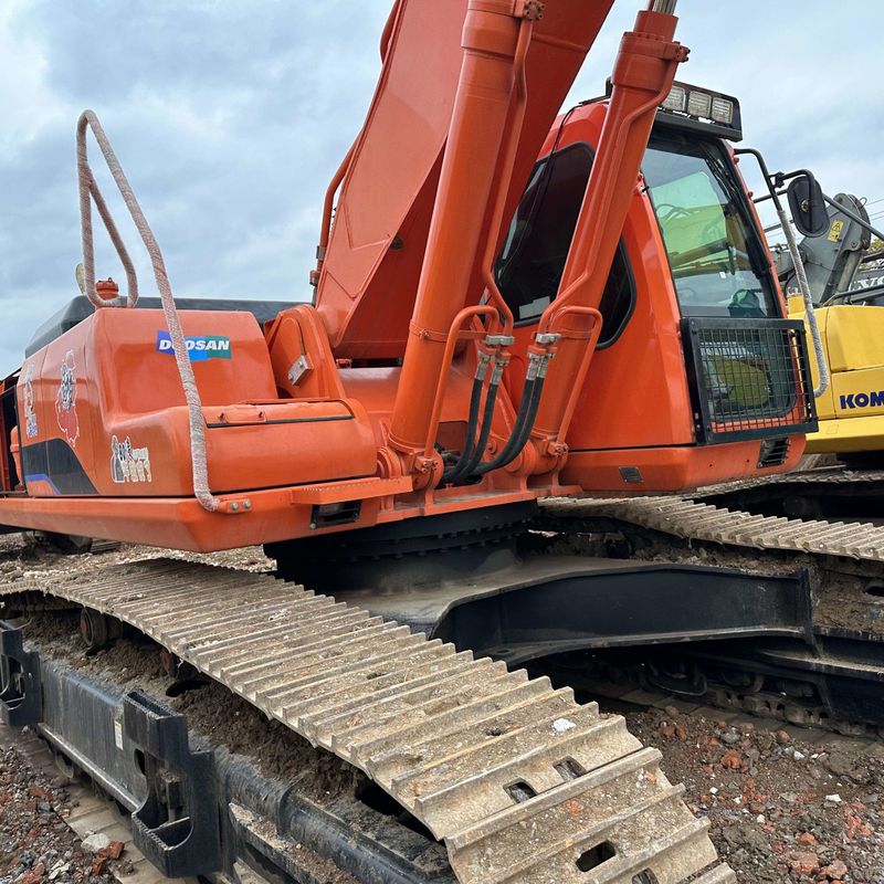 Excavadora Doosan Digger DH420LC-7 de segunda mano de 42 toneladas