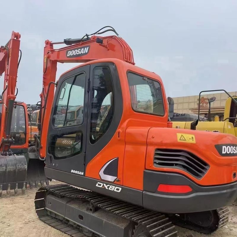 Excavadora mini de tipo pequeño de 8 toneladas usada Doosan Digger DX80