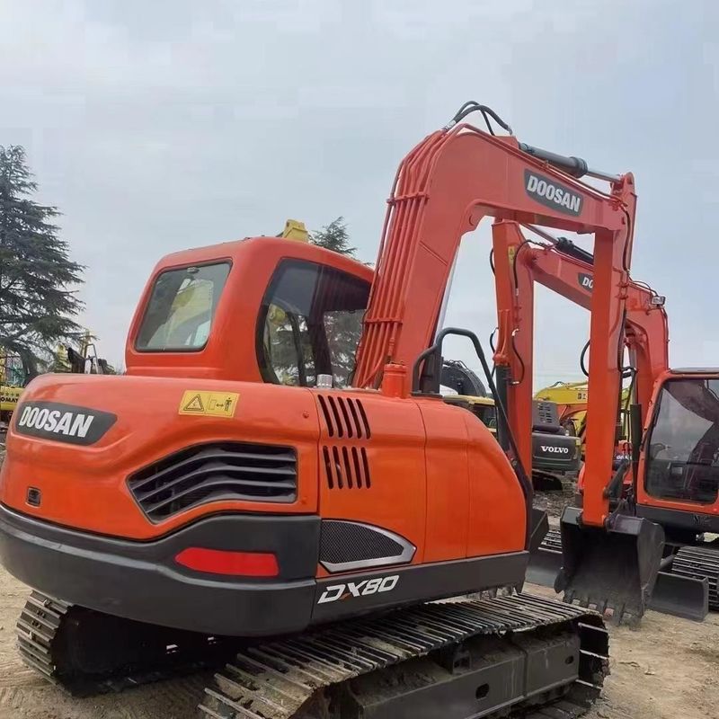 Excavadora mini de tipo pequeño de 8 toneladas usada Doosan Digger DX80