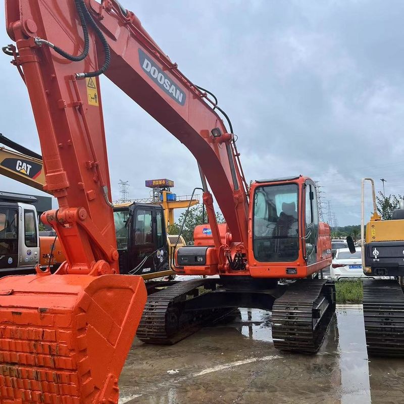 Excavadora Doosan Digger DX225LC de segunda mano de 22.5 toneladas de tipo medio