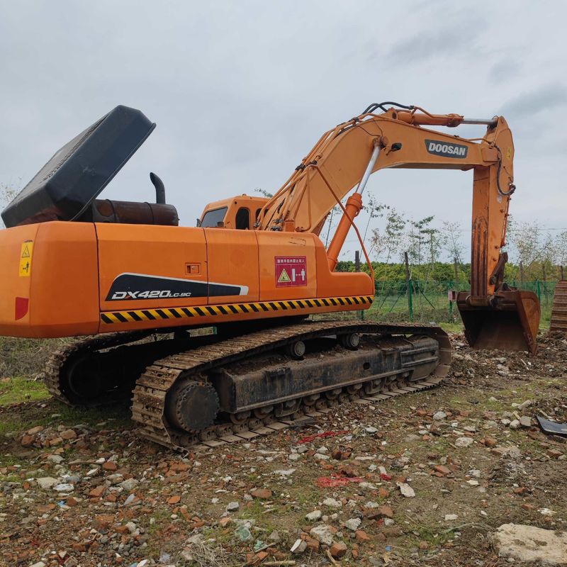 Excavadora Doosan Digger DX420LC de segunda mano de 42 toneladas