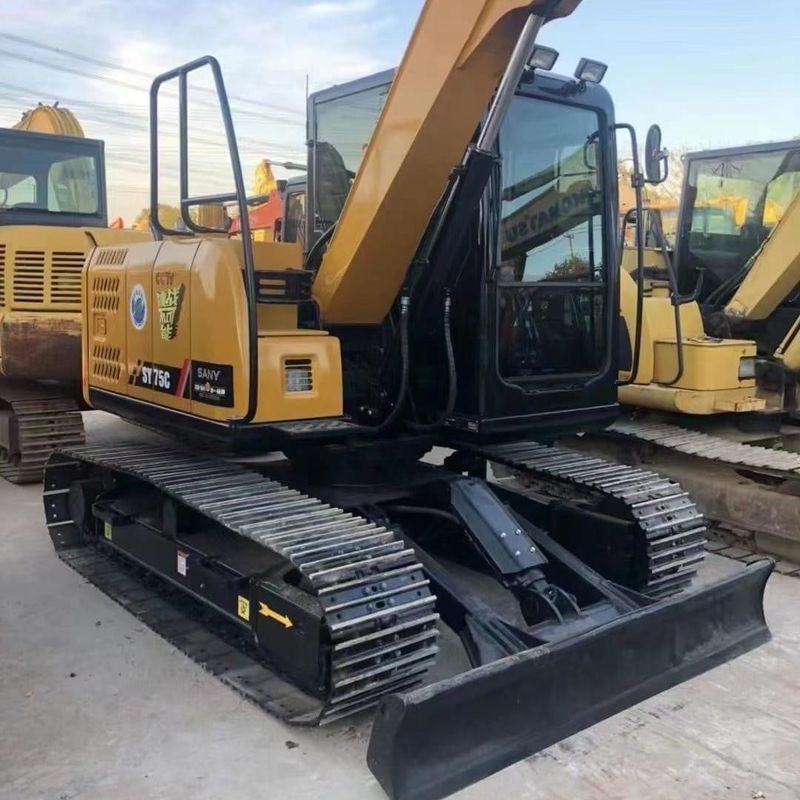 Excavadora de excavadora SANY Digger SY75 de segunda mano de 7,5 toneladas de tipo pequeño