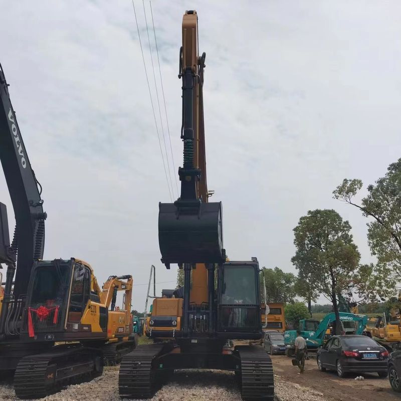 Usado SANY Digger SY235C de segunda mano 23.5 en una excavadora de tipo medio