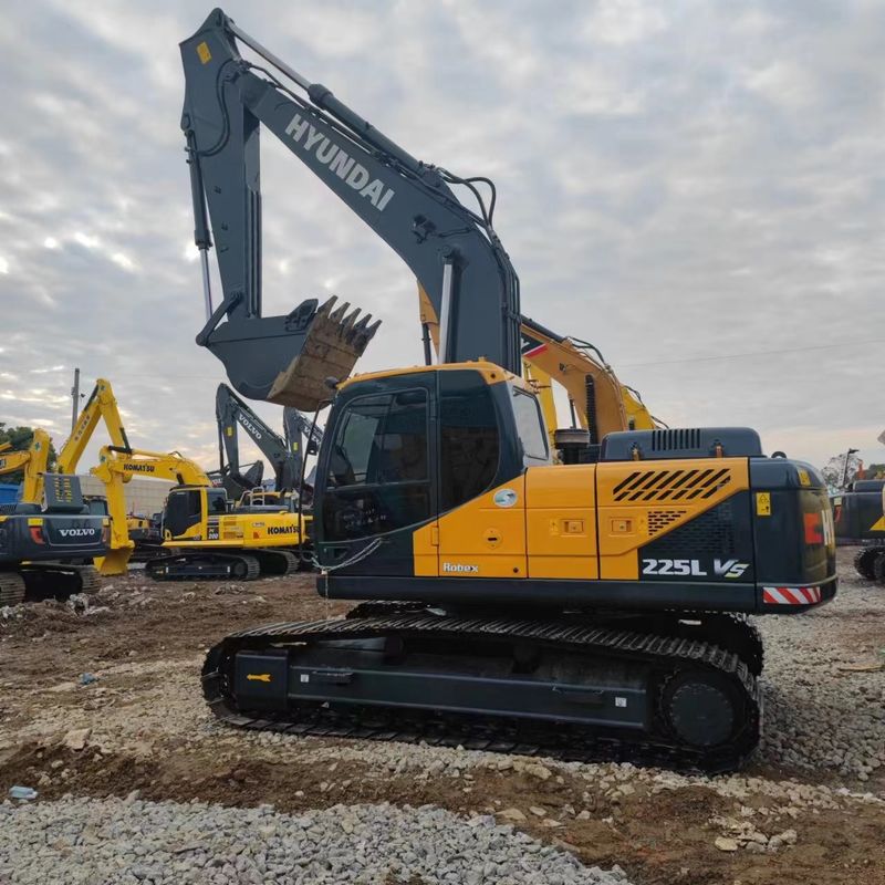 Hyundai Digger R225VS de segunda mano de 22.5 toneladas Excavadora de tipo medio