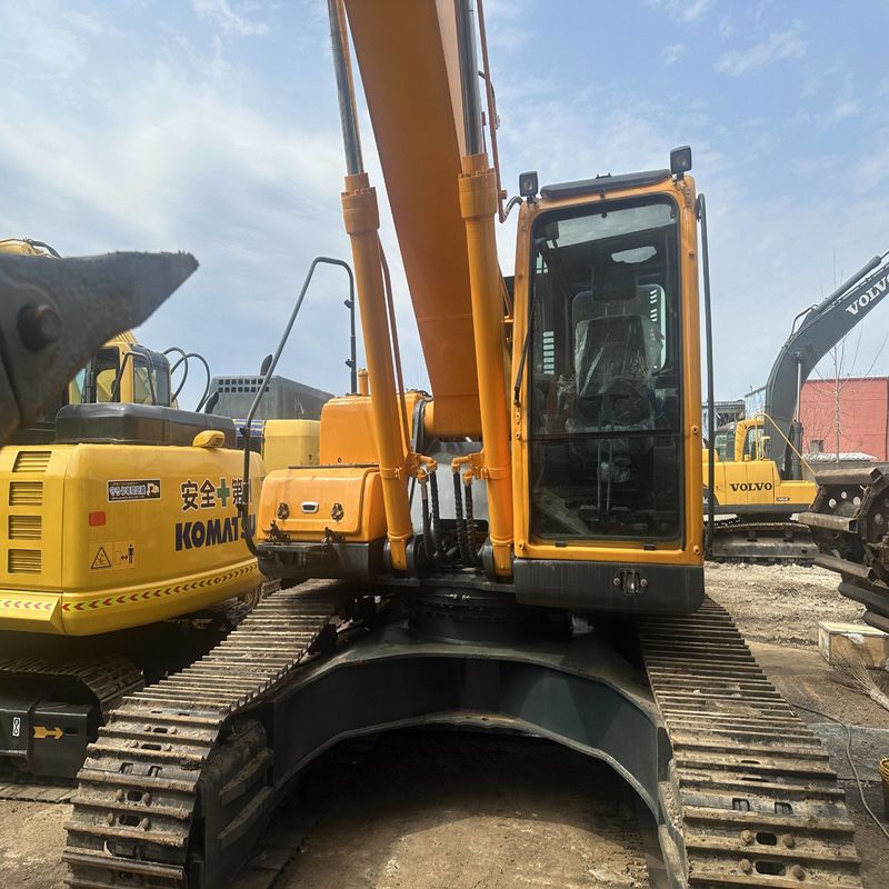 Excavadora Hyundai Digger R330-9S de segunda mano de 33 toneladas
