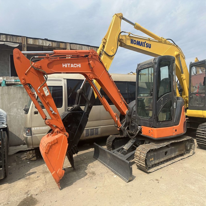 Mini excavadoras hidráulicas de segunda mano Hitachi ZX65 6.5ton 40.5kw 0.27m3 cubo