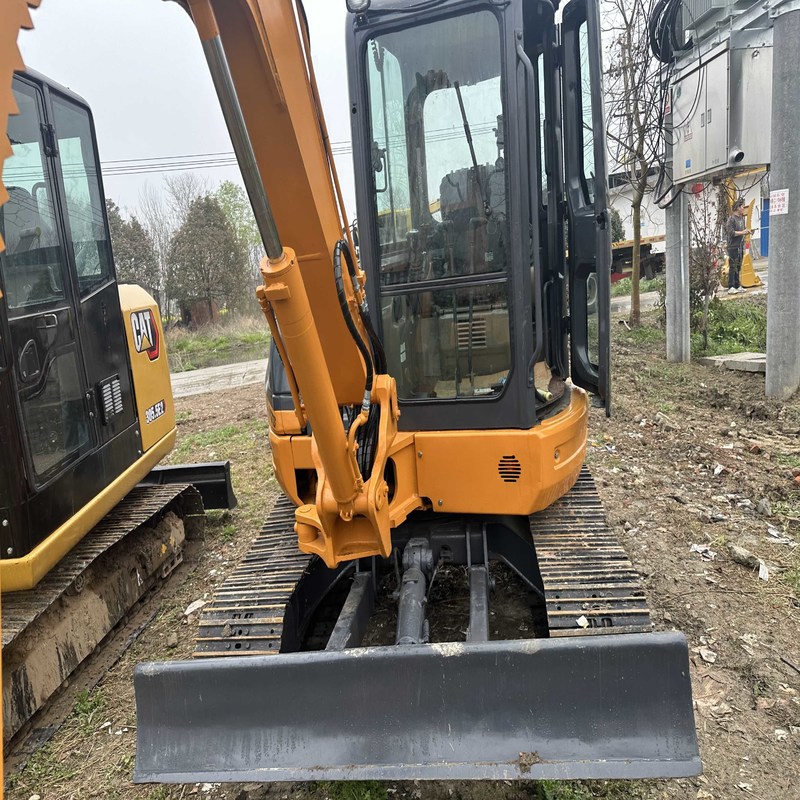 Mini CASE CX55B Excavadora de segunda mano Hidráulica 5 toneladas 12000 libras 30.2kw tanque de combustible 53L