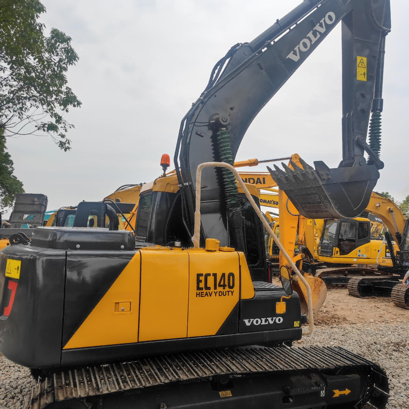 El comerciante de maquinaria de excavadora de segunda mano utilizó VOL EC140 excavador de orugas de 14 toneladas 77.4kw