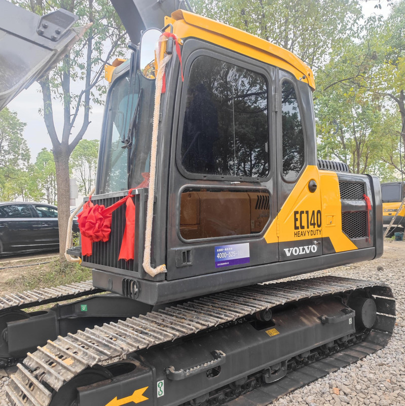 El comerciante de maquinaria de excavadora de segunda mano utilizó VOL EC140 excavador de orugas de 14 toneladas 77.4kw
