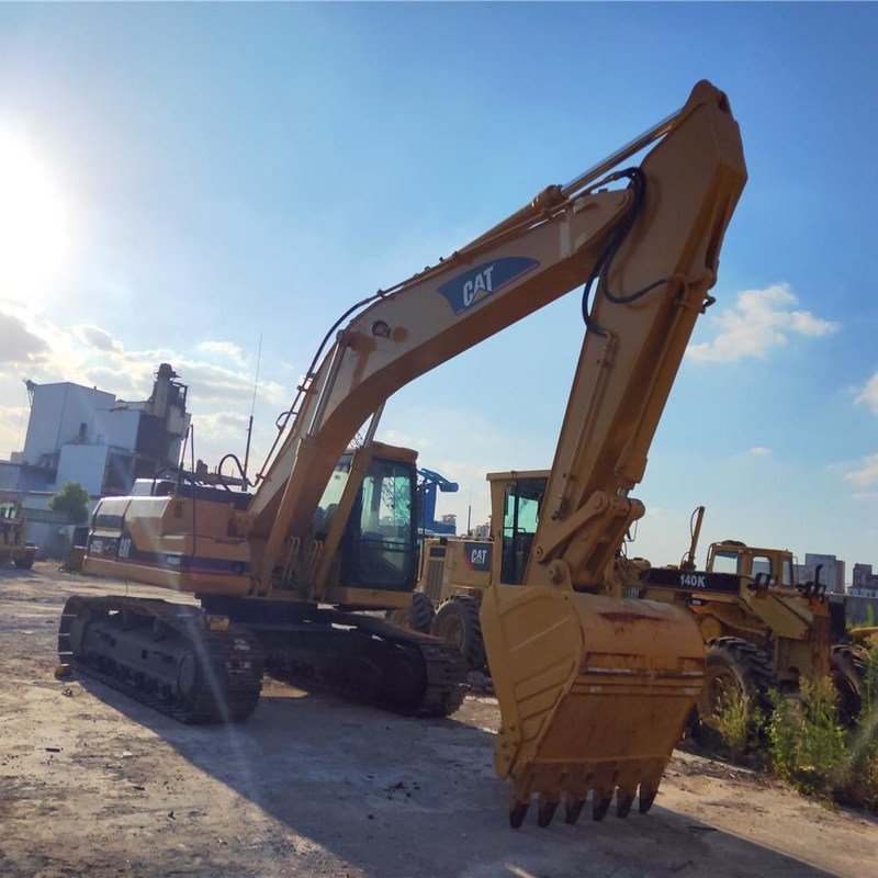 2a mano CAT 325BL Excavadora comerciante de maquinaria 25 toneladas 125.3kw con 1.1m3 cubo