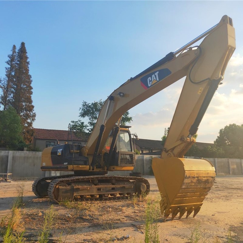 Excavadora usada de 25 toneladas CAT 325D Excavadora de rastreo 140kw 1,4m3 Capacidad de cubo