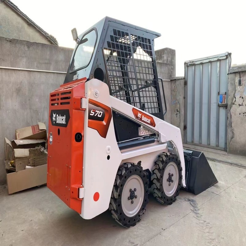 BobS70 Cargador de equipo pesado de dirección de patinaje usado Mini S70 10.1km/h 17.5KW