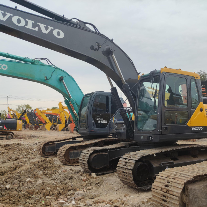 Excavadora original usada VOL EC210B 20 toneladas Excavadora de rastreo 107kwn con cubo de 1,25m3