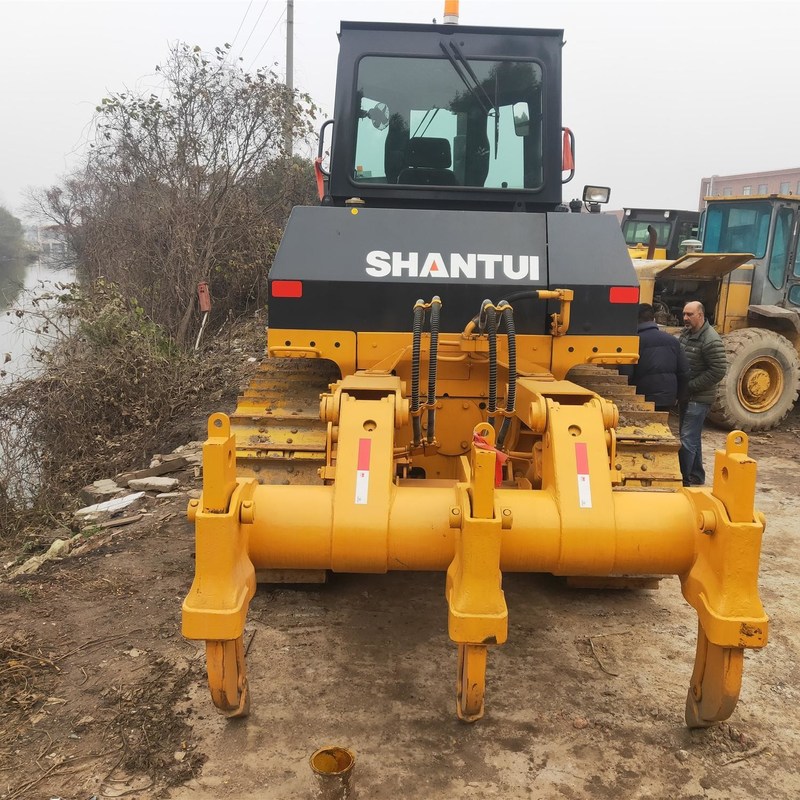 Dozer de segunda mano de 162kw Bulldozer Shantui SD22 para Ingeniería con cubo de 6.4m3
