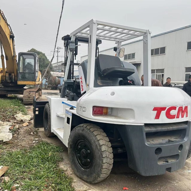 Robusto FD70 TCM de 7 toneladas elevadora eléctrica de segunda mano altura de elevación 3m