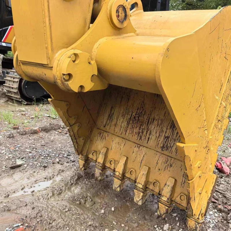 Big Used Excavator CAT 340D2 40 Ton Crawler Digger 208kw con 1.9m3 de cubo