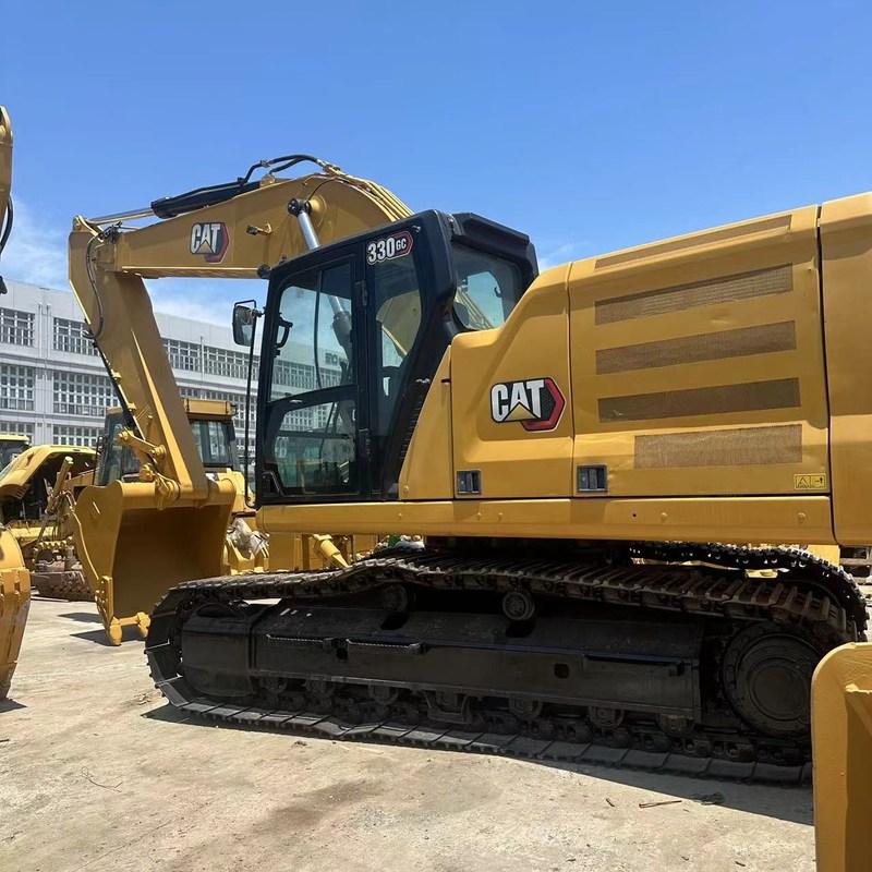 Excavadora usada CAT 330GC de 30 toneladas Excavadora de rastreo 151kw con cubo de 1.6m3