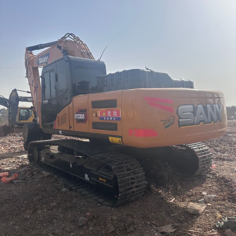 Usado SANY Digger SY235C de segunda mano 23.5 en una excavadora de tipo medio