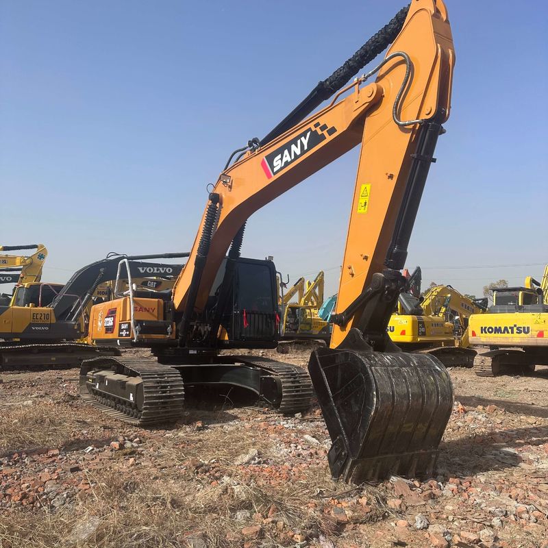 Usado SANY Digger SY235C de segunda mano 23.5 en una excavadora de tipo medio