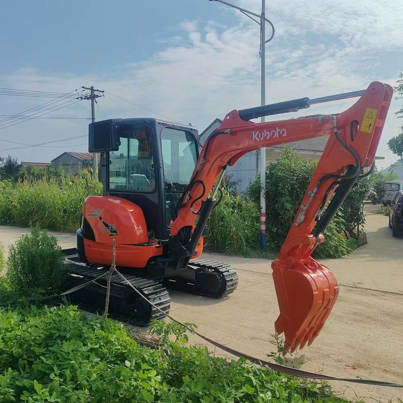 Excavadora de segunda mano Kubota Digger U35 Excavadora mini de tipo pequeño de 3,5 toneladas usada