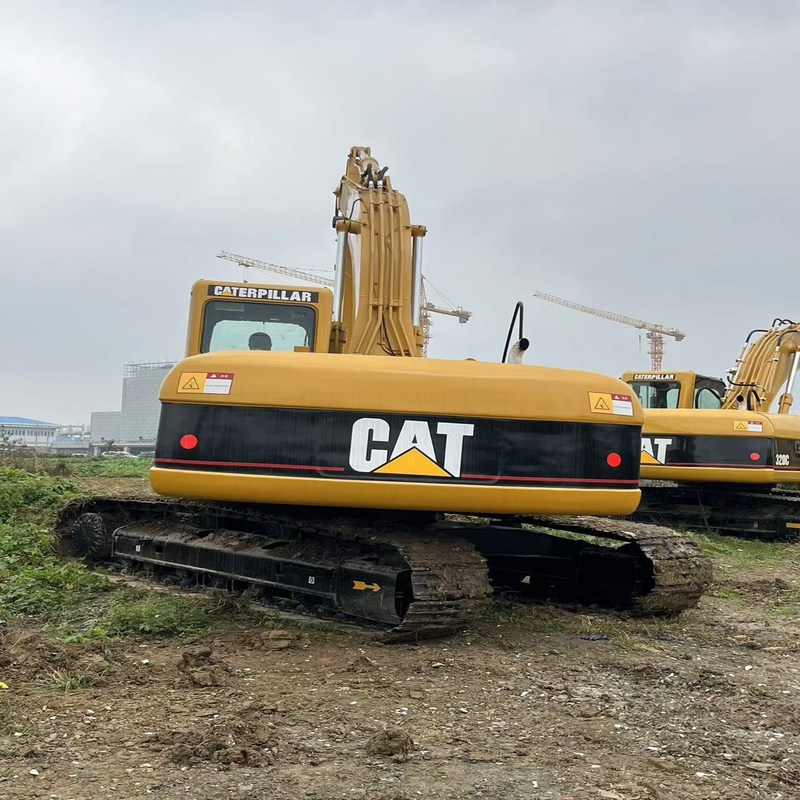 Excavadora usada CAT 320C excavadora sobre orugas de segunda mano de 20 toneladas 110kw con cucharón de 0,8 m3