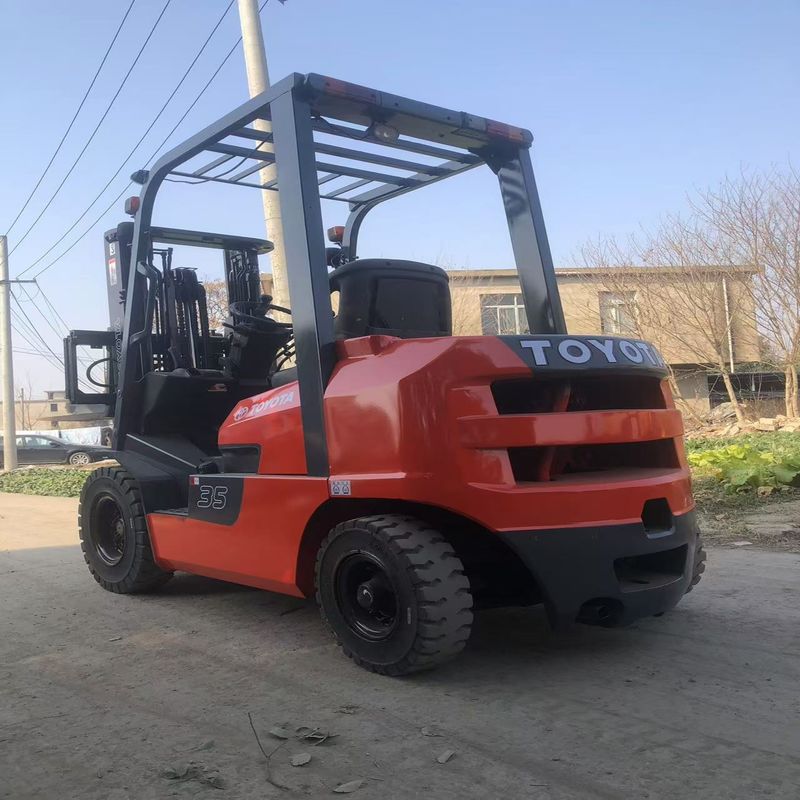 Toyota usó una carretilla elevadora de 3.5 toneladas 3.5 mástil con cambio lateral
