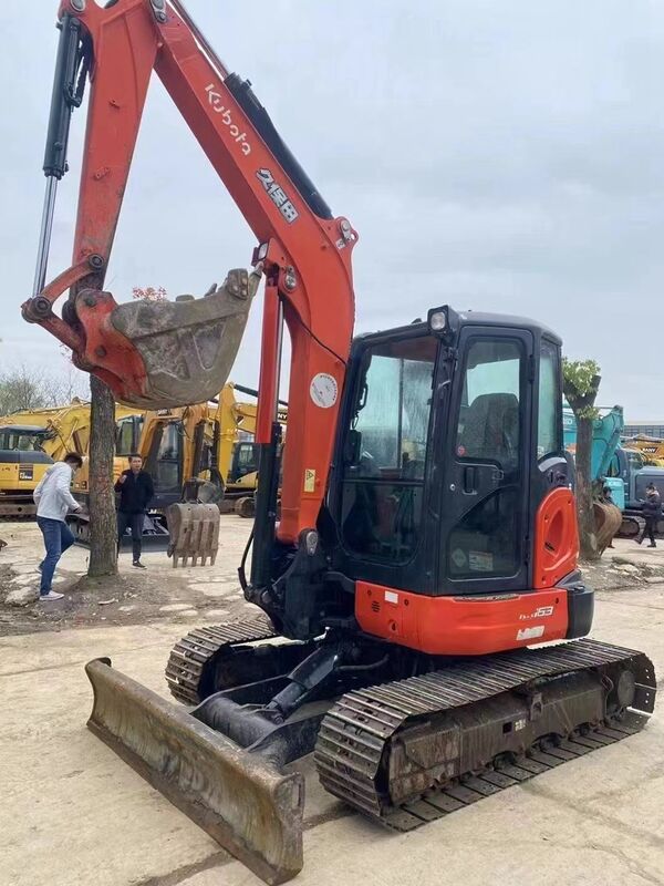 Excavadora mini de tipo pequeño de 5,5 toneladas de segunda mano KX163