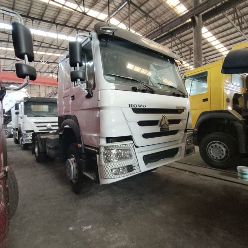 High Speed Diesel Used Tractor Truck 4*2 Sinotruk Howo 371hp 375hp manual